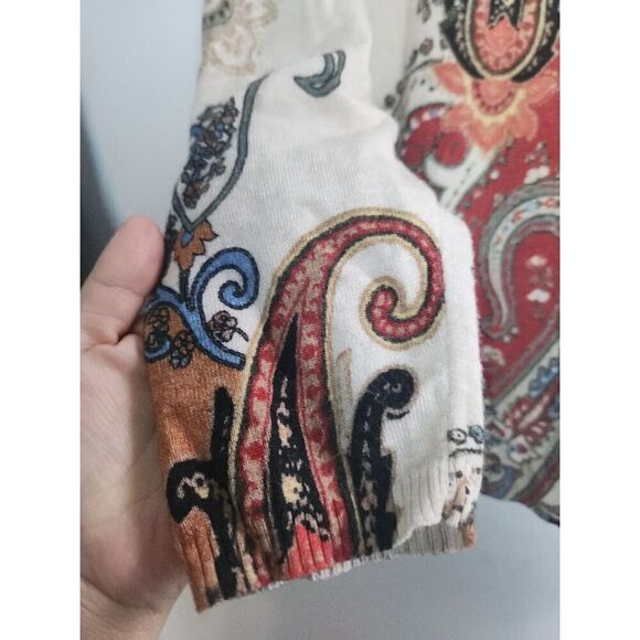 Chico's Cream Beige w/Brown Blue Red Tapestry Print Pullover Sweater size Large - Picture 3 of 8